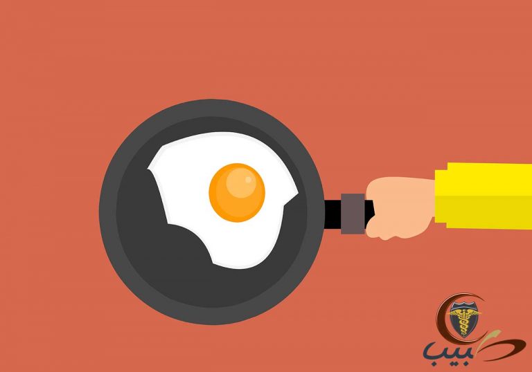 لماذا تزداد نسبة الكولسترول في دم بعض الناس؟