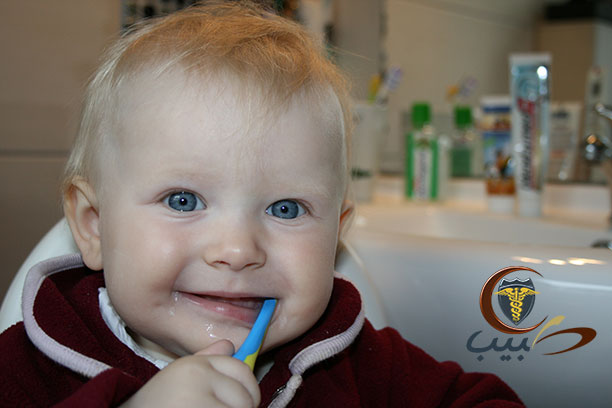 صحة وأمراض الفم ونمو الأسنان للطفل