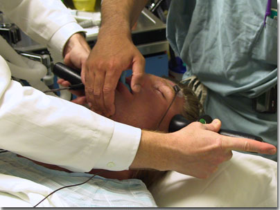 العلاج بالصدمات الكهربائية Electroconvulsive Therapy